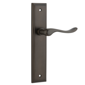 Stirling Levers on Stepped Backplate (iver)