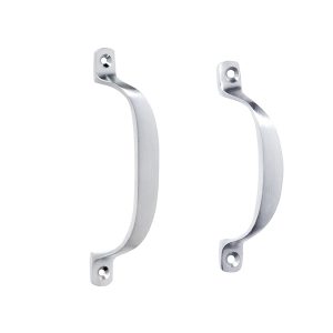 Offset Pull Handles