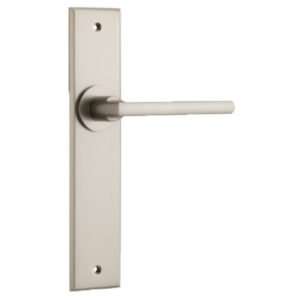 Baltimore Levers on Chamfered Backplate (iver)