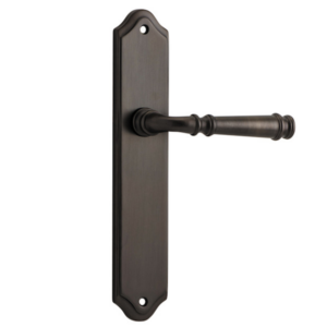 Verona Levers on Shouldered Backplate (iver)